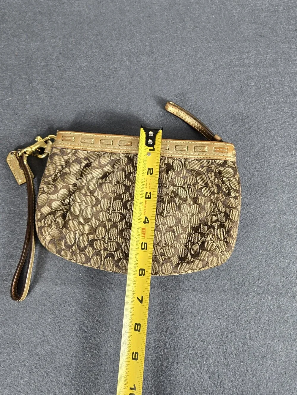 Coach Y2K Vintage Brown/Tan Signature Canvas Wristlet